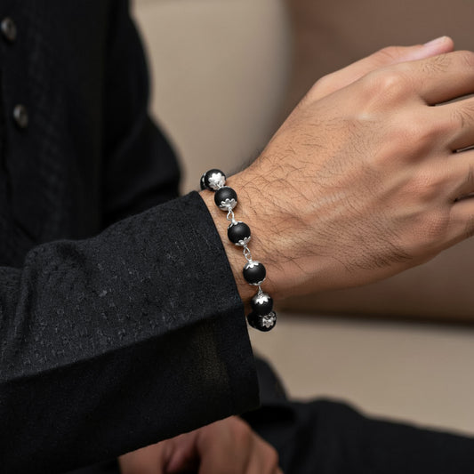 Natural Karungali Bracelet for Protection & Spiritual Energy (8mm beads)
